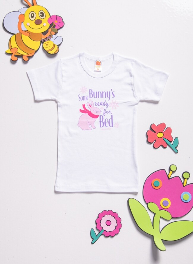 Children's short-sleeved T-shirt with a bunny