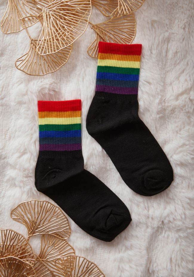 Κάλτσες γυναικείες με πολύχρωμες ρίγες