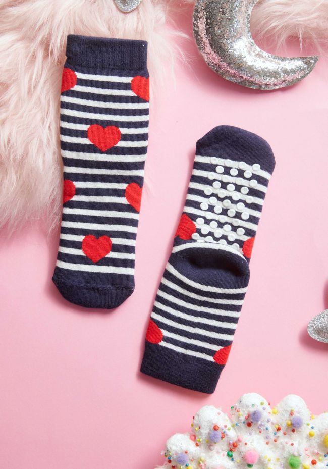 Children's socks with striped slippers with hearts