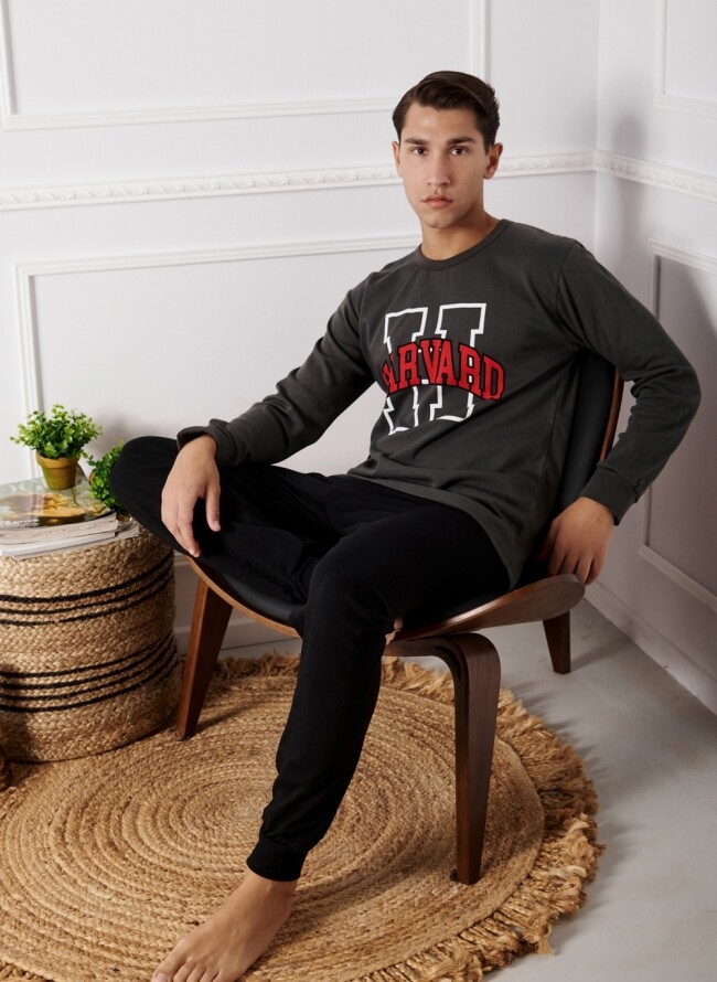 Men's pajamas with Harvard Logo