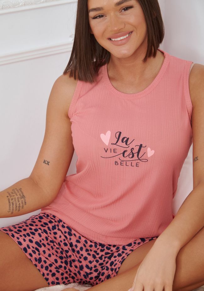 Дамска пижама с животински принт шорти и лого