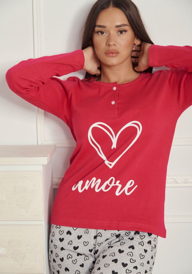 Πιτζάμα γυναικεία με καρδιά και logo amore και παντελόνι με καρδιές