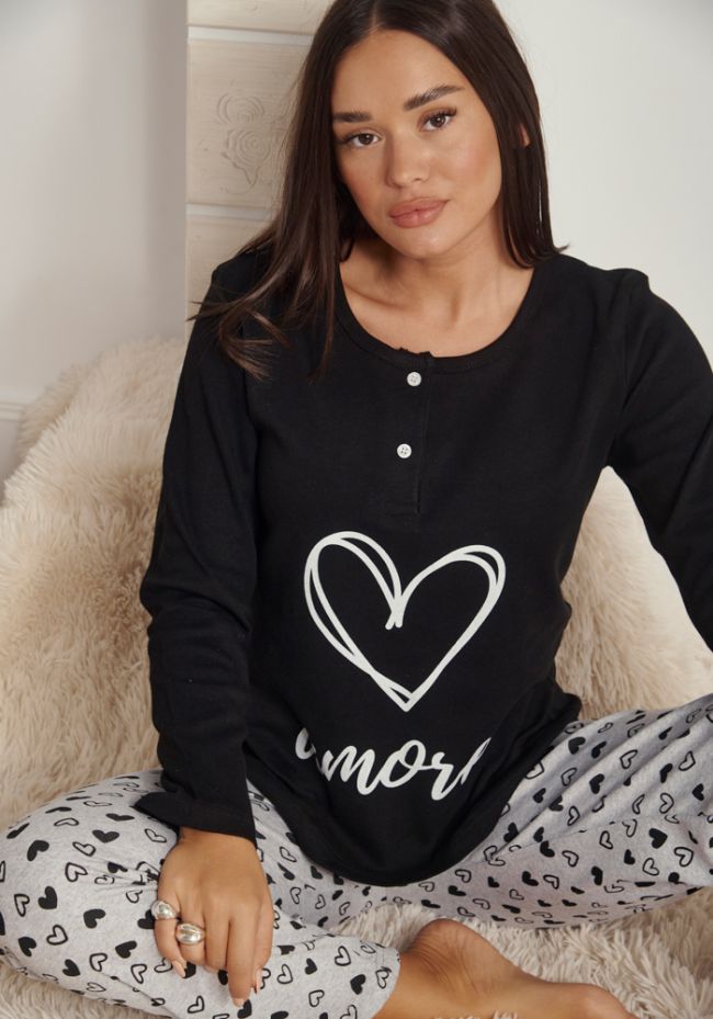 Πιτζάμα γυναικεία με καρδιά και logo amore και παντελόνι με καρδιές