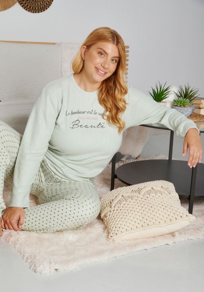 Πιτζάμα γυναικεία plus size με γράμματα και πουά παντελόνι