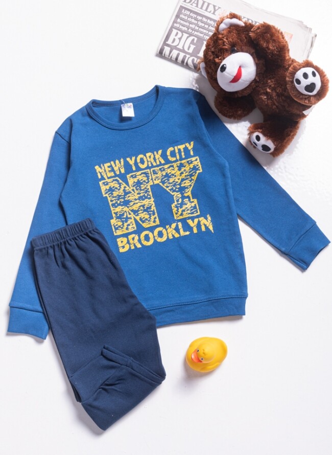 Children's pajamas with New York design