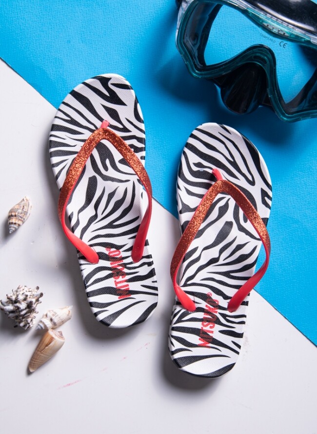 Women's flip flops animal print