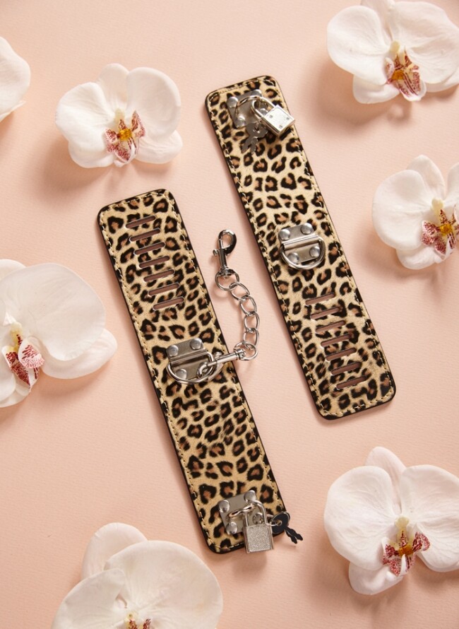 Animal print leather handcuffs